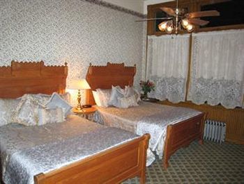 Teller House Inn