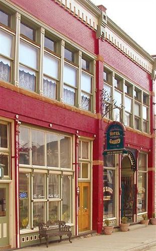 Teller House 3*